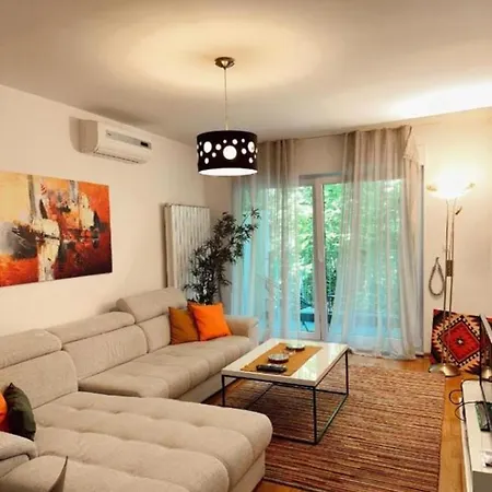 Saray - Center - Free Parking Apartment